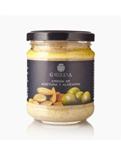 crema de aceitunas verdes y almendra