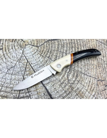al-84.3 b mova marfil-micarta negra bandera